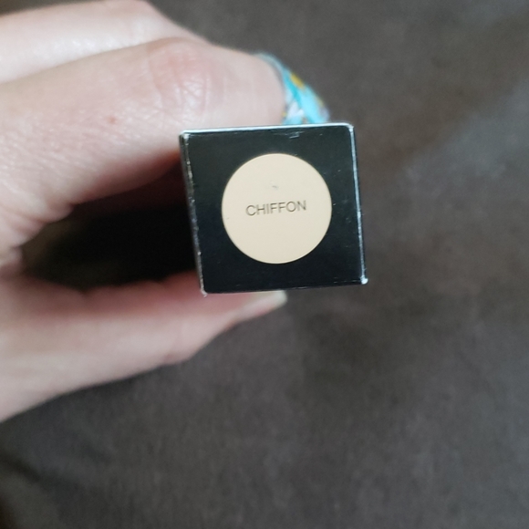 Younique Other - Younique Concealer